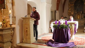 241130_Fa,GottAdv_21